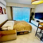 Apartment Le Saint Michel - Menton#monaco - 6 Persons - Parking- Bord De Menton