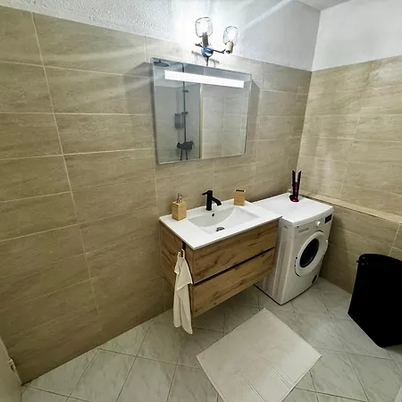 Le Saint Michel - Menton#monaco - 6 Persons - Parking- Bord De