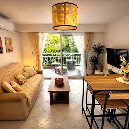 Le Saint Michel - Menton#Monaco - 6 Persons - Parking- Bord De Mer Apartment *