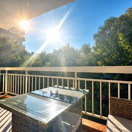 Le Saint Michel - Menton#Monaco - 6 Persons - Parking- Bord De Mer