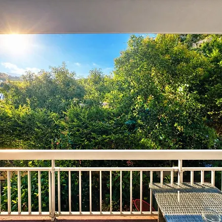 Le Saint Michel - Menton#Monaco - 6 Persons - Parking- Bord De Mer Menton