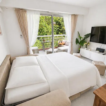 Apartment Le Saint Michel - Menton#monaco - 6 Persons - Parking- Bord De