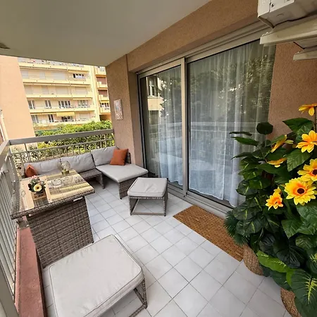 Apartment Le Saint Michel - Menton#monaco - 6 Persons - Parking- Bord De Menton