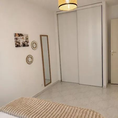 Apartment Le Saint Michel - Menton#monaco - 6 Persons - Parking- Bord De Menton