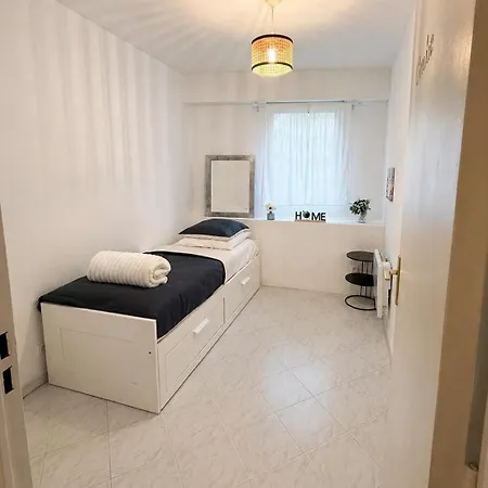 Le Saint Michel - Menton#monaco - 6 Persons - Parking- Bord De Apartment Menton
