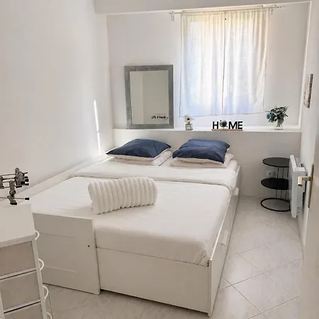 Le Saint Michel - Menton#monaco - 6 Persons - Parking- Bord De Apartment Menton
