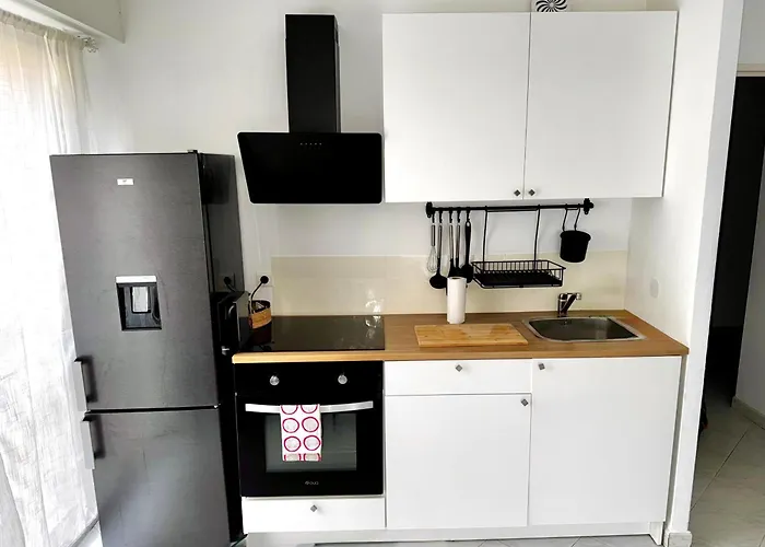 Le Saint Michel - Menton#monaco - 6 Persons - Parking- Bord De Apartment Menton